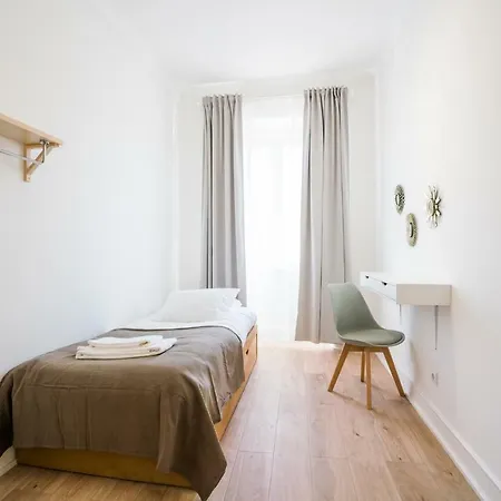 Shortstayflat - New & Spacious Iii * Lisbon
