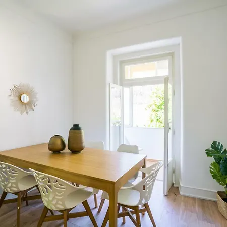 아파트 Shortstayflat - New & Spacious Iii 리스본