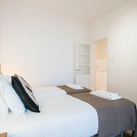 Shortstayflat - New & Spacious Iii *